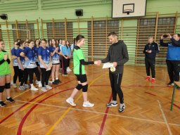 b_1024_768_0_00_images_2023_2024_WF_siatkowka_dziewczat_419420221_351055711016322_5856239759424731224_n